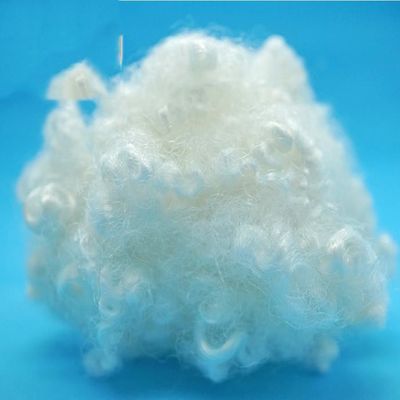 полиэфирное волокно 7Dx64mm неубедительное проспряганное Siliconized для заполняя подушки софы